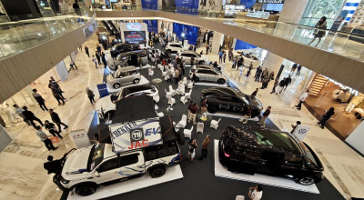 Indomobil Expo Surabaya Resmi Digelar, Tawarkan Skema Kredit EV Ringan DP 10%