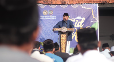 Foto: Salat Idul Adha di Lapas Kediri