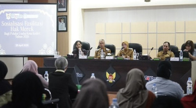 Wali Kota Kediri Buka Sosialisasi Fasilitasi Hak Merek, Dorong UMKM Naik Kelas