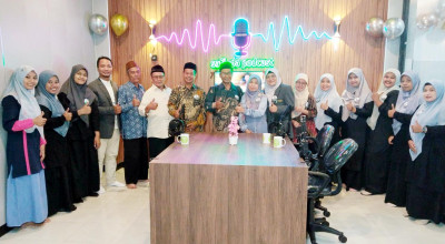 Asah Life Skill Siswa, Ponpes Safinda Surabaya Luncurkan Studio Podcast