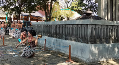 Melihat Ritual 1 Suro di Petilasan Sri Aji Jayabaya Kediri