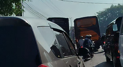 BBM Bersubsidi 'Hilang' di Malang Sebabkan Antrean Panjang