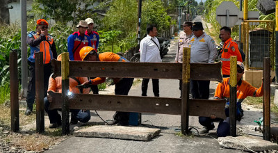 KAI Tutup Perlintasan Liar di Kras Kediri Usai Commuter Line Dhoho Tertemper Motor