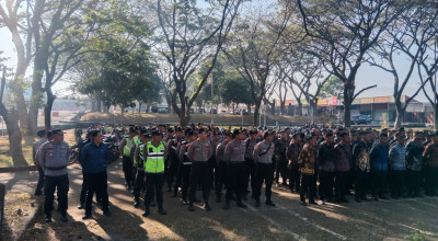 Prabowo Hadiri Panen Raya Tebu di Malang, Ratusan Petugas Jaga Ketat Rute VVIP