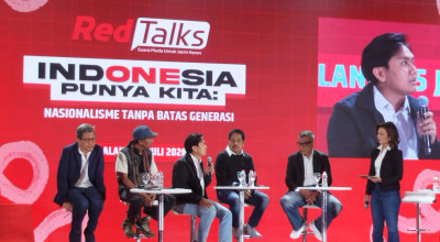 Soroti Menguatnya Oligarki, Rocky Gerung Tantang PDIP Kembalikan Kekuatan Ideologi Pancasila