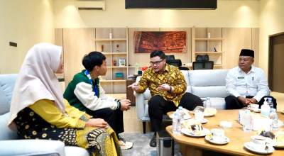 Bangga, Mas Dhito Beri Beasiswa Peraih Medali Emas LKS Nasional 2026