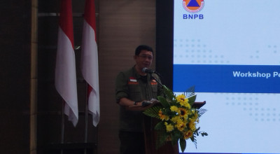 BNPB Terjunkan Dua Helikopter Untuk Bantu Pemadaman Api di Gunung Bromo