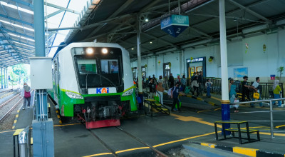 Tembus 1,37 Juta Penumpang, KAI Commuter Wilayah 8 Surabaya Catat Kenaikan 9 Persen Selama Juli 2026