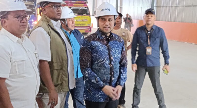 Resmikan Gudang Bulog di Trenggalek, Emil Pastikan Ketersediaan Beras Aman