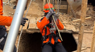 Dua Penggali Sumur di Trenggalek Tewas Tertimbun Tanah dan Batu