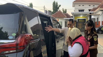 3 Terdakwa Korupsi Lampu Hias Probolinggo Divonis 1 Tahun Penjara dan Denda Rp10 Juta
