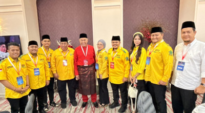 Dua Kader Muda AMPG Jatim Perluas Jejaring Politik di Malaysia