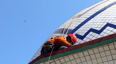 Aston Sidoarjo dan Kodim 0816 Gotong Royong Bersihkan Masjid