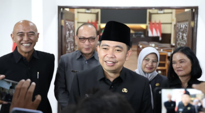 Didorong Maju Pilgub Jatim, Gus Fawait: Fokus Kerja di Jember