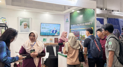 Booth Pascasarjana UIN KHAS Jember Tarik 815 Pengunjung IPRE 2025 di Jakarta