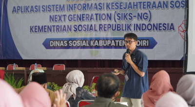 Percepat Perbaikan Desil, Dinsos Kediri Bekali Operator Desa Teknis Aplikasi SIKS-NG