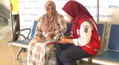PMI Surabaya Terjunkan Tim Pulihkan Trauma Keluarga Korban KM Virgo Transport 8