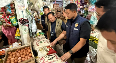 Satgas Pangan Polres Gresik Cek Harga dan Mutu Beras di Pasar Baru
