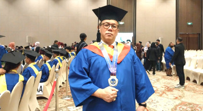 Jas Putih, Toga, dan Hukum: Kisah 25 Dokter Lulusan Unitomo