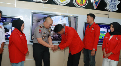 Kapolres Lamongan Bangun Komitmen Jaga Ruang Aspirasi Mahasiswa