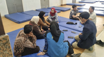 Keluarga Korban KM Virgo Transport 8 Dapat Dukungan Psikologis di Tanjung Perak