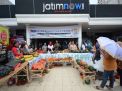 2,3 Ton Buah dari PIOS di Pasar Murah jatimnow.com Ludes Terjual