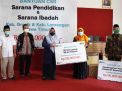 SIG Salurkan Bantuan 30 Laptop dan Pembangunan Sarana Ibadah
