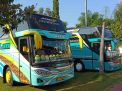 2 Bus Berisi 87 Penumpang Diduga Massa People Power Terhenti di Madiun