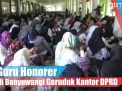Video: Guru Honorer di Banyuwangi Geruduk Kantor DPRD