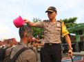 Tradisi Tidur di Parit hingga Jalan Jongkok Sambut 12 Polisi di Ngawi
