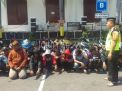 Polisi di Surabaya Sita 27 Motor dan Amankan 43 Pembalap Liar Remaja