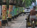 Wow Unik, Ribuan Batang Pohon di Kota Probolinggo Digambar Batik