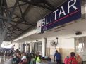 Jelang Lebaran, Tiket KA di Stasiun Blitar Mulai Menipis