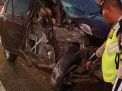 Xenia Tabrak Guardrail di Tol Sumo, Pengemudi Terluka