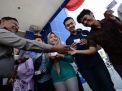Hari Bhayangkara ke 73, 12 Warga Surabaya Peroleh SIM Gratis