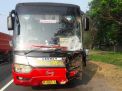 Gara-gara Toyota Yaris Mogok, Bus Hantam Rush di Tol Sidoarjo