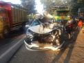 Mobil Tabrak Truk Parkir di Probolinggo, 3 Orang Sekeluarga Tewas