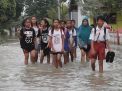 Banjir di Mojokerto Meluas, Warga Mengungsi dan Sekolah Diliburkan