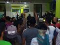 Ratusan Warga Lurug RSUD Tongas Paksa Pulangkan Jenazah