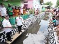 Kebersihan Sungai, Banyuwangi Galakkan Program Tebar Ikan Terkendali