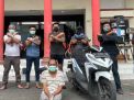 Lima Kali Beraksi, Bandit Curanmor Menyerah Dikepung Warga