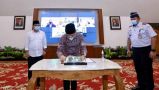 Banyuwangi Serahkan Hibah Tanah ke Akademi Penerbangan Indonesia