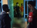Seorang Pria Ditemukan Tewas Bersimbah Darah di Dalam Rumah
