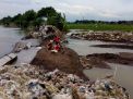 Jebol 40 Meter, Tanggul Kedunglarangan Dipasang Bronjong