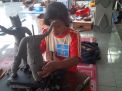 Keren! Banyuwangi Miliki Generasi Anak Pembuat Patung