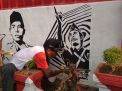 Agustusan, Warga Percantik Tembok Kusam dengan Wajah Pahlawan