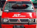 Pesepeda Wanita Meninggal Tertabrak Mobil Boks Berlogo J&T