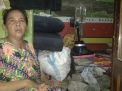 Rumah Terendam Banjir, Janda di Kota Probolinggo Tidur Beralaskan Batu