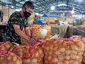 Pedagang Kentang di PIOS Optimis Jelang Pergantian Tahun