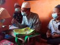 Kisah Guru Ngaji di Gresik Ajarkan Al Quran hingga Kitab Kuning ke Anak-anak